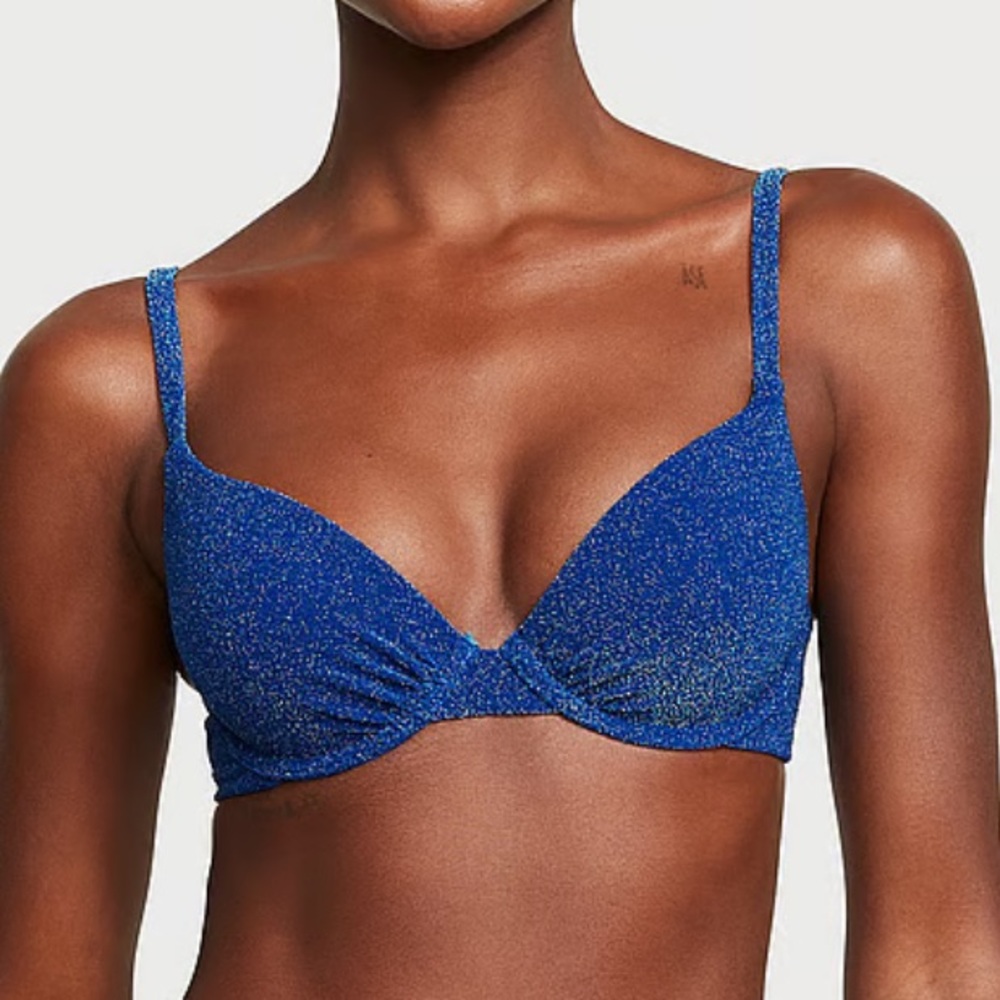 New VICTORIA'S SECRET SWIM SET
Shimmer Icon Push-Up Bra/High-Waist Cheek…